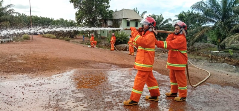 Alert Briefing and Fire Extinguishing Simulation at PT SSG and PT ABI