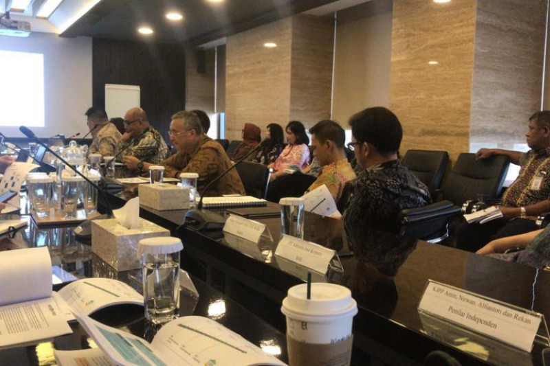 Perseroan Sampaikan Paparan Singkat kepada BEI